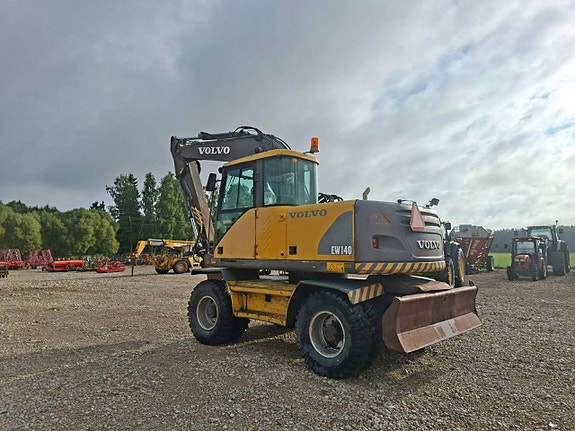 Volvo EW140 4 of 12
