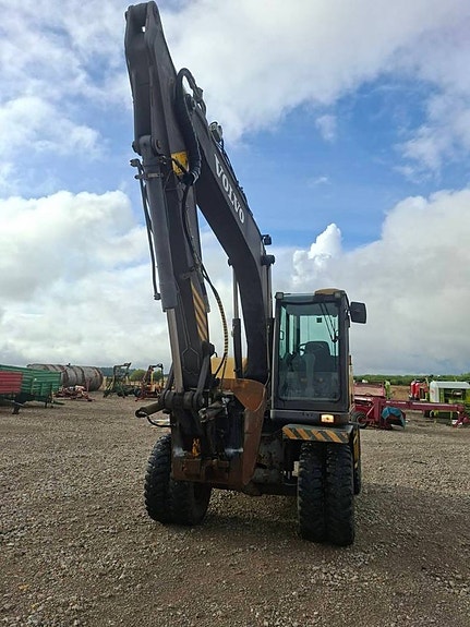 Volvo EW140 5 of 12