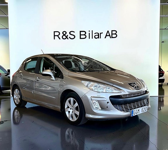 Peugeot 308 3 of 14