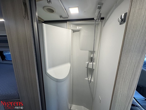 Adria TWIN 640 SLB 17 of 17