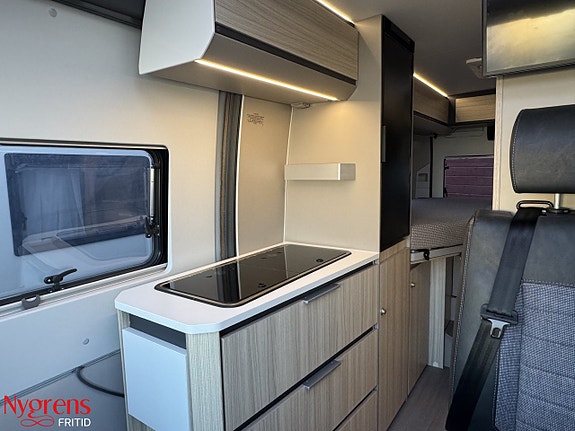Adria TWIN 640 SLB 9 of 17