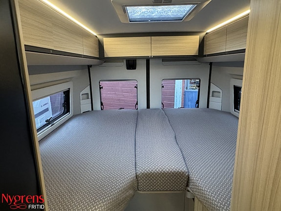 Adria TWIN 640 SLB 13 of 17