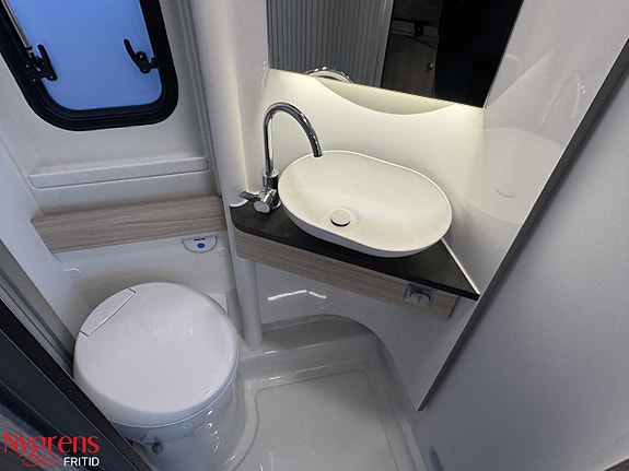 Adria TWIN 640 SLB 16 of 17