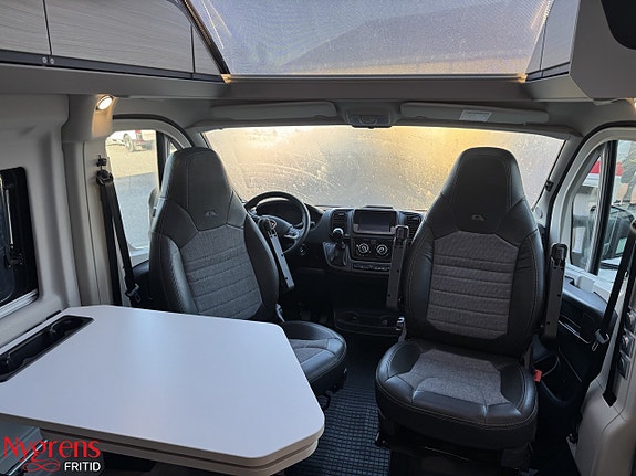 Adria TWIN 640 SLB 6 of 17
