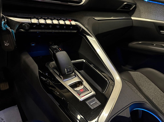 Peugeot 3008 10 of 29