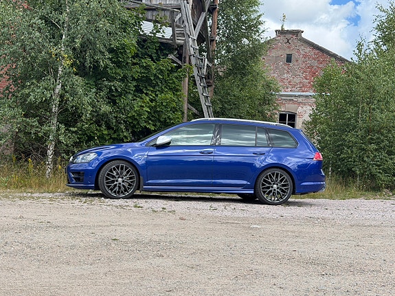 Volkswagen Golf VII 5 of 6