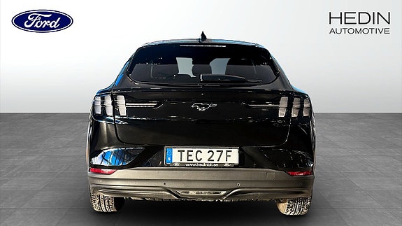 Ford Mustang Mach-E 7 of 9