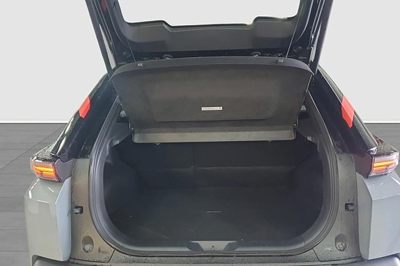 Toyota C-HR 11 of 11