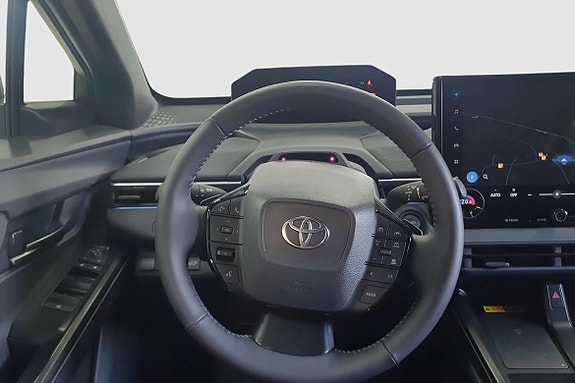 Toyota C-HR 6 of 11