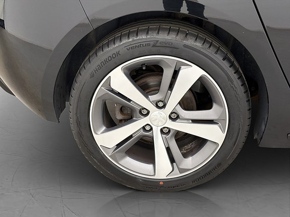 Peugeot 308 25 of 26