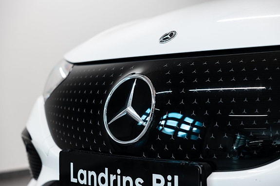 Mercedes-Benz EQE350 8 of 27
