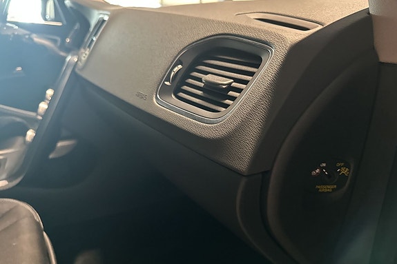 Volvo V60 14 of 18