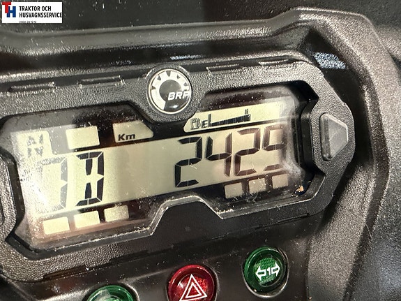 Can-Am Outlander 570 PRO+ Traktor B -20 6 of 8