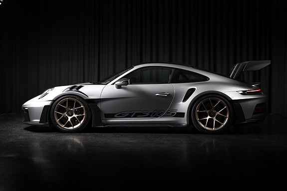 Porsche 911 GT3 RS 6 of 27