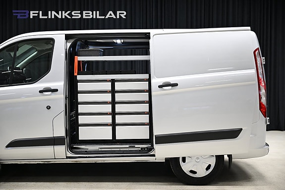 Ford Transit Custom 6 of 30