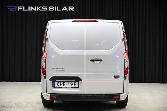 Ford Transit Custom 14 of 30