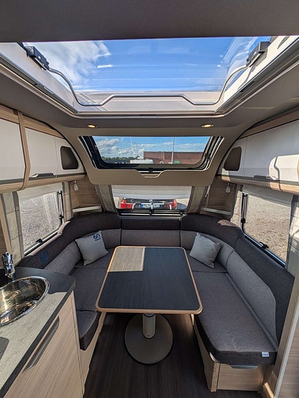 Knaus 540 UE 60 Years Edition 6 of 18