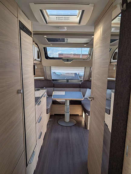 Knaus 540 UE 60 Years Edition 7 of 18
