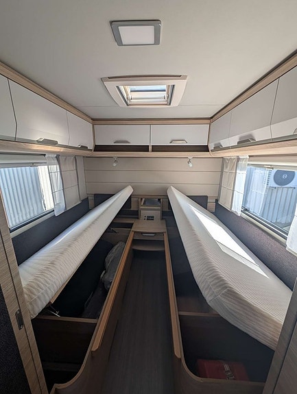 Knaus 540 UE 60 Years Edition 10 of 18