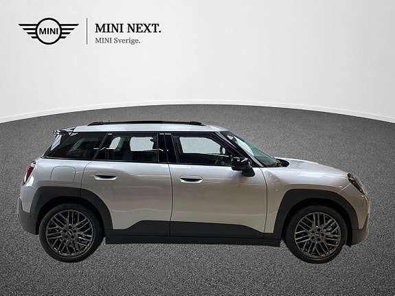 MINI Aceman SE 2 of 15