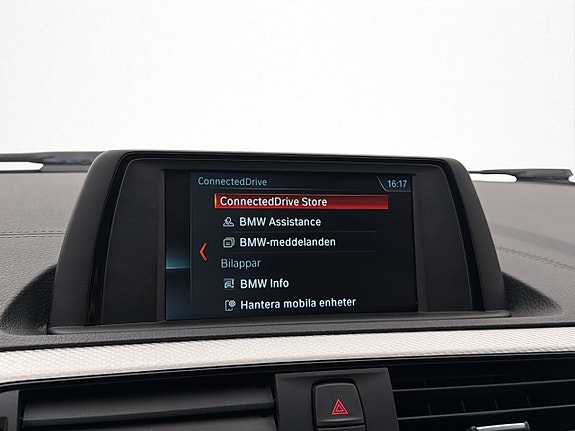 BMW 118i 18 of 28