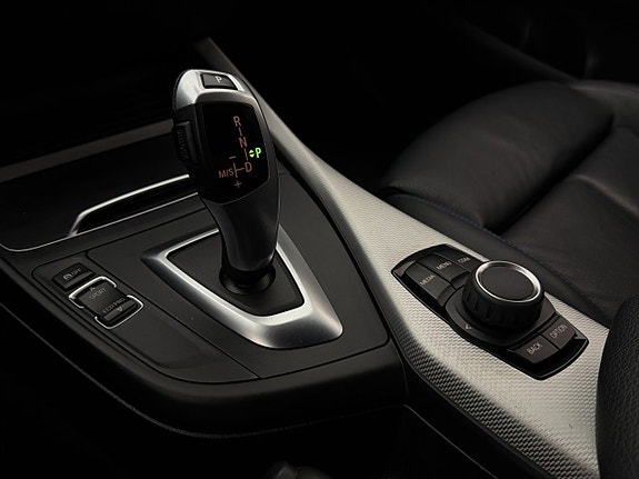 BMW 118i 20 of 28