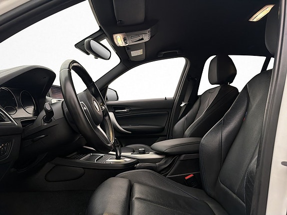 BMW 118i 14 of 28