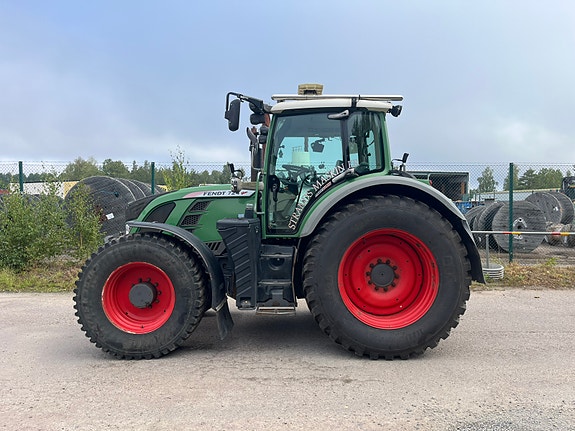 Fendt 724 Vario Profi Plus 3 of 6