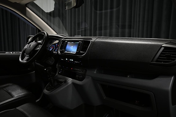 Toyota Proace 30 of 30