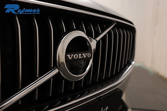 Volvo XC60 19 of 27