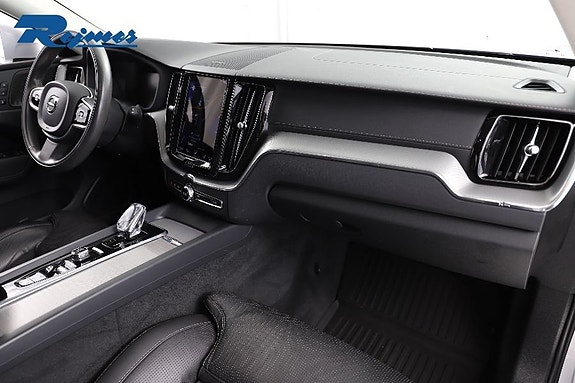 Volvo XC60 24 of 27