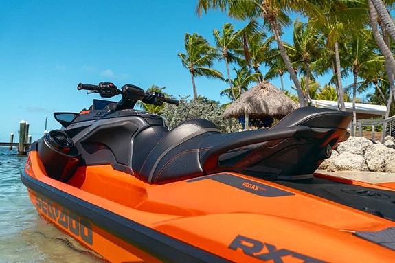 Sea-Doo RXT-X 350 -2027 *Förhandsboknings kampanj* 6 of 12