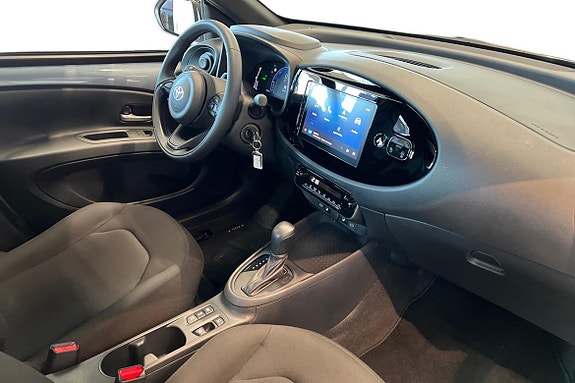 Toyota Aygo X 7 of 21