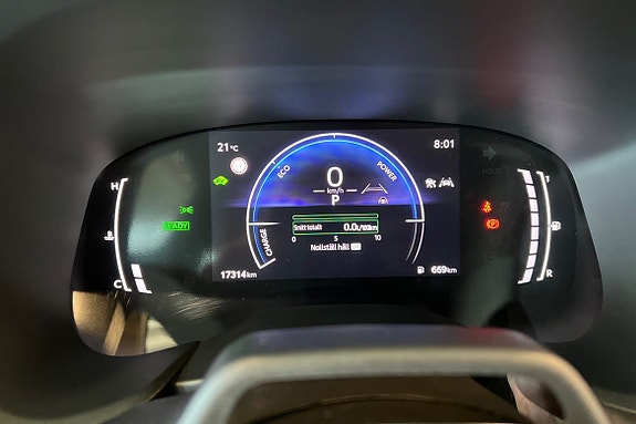 Toyota Aygo X 16 of 21