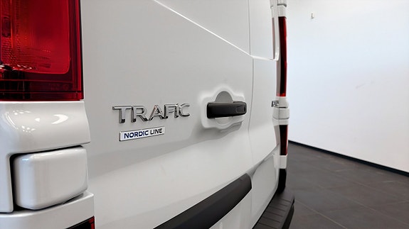 Renault Trafic 22 of 26