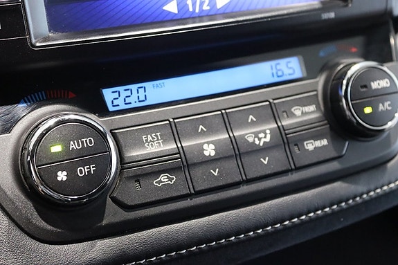 Toyota RAV4 15 of 23