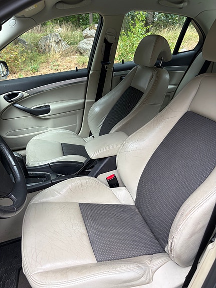 Saab 9-3 6 of 12