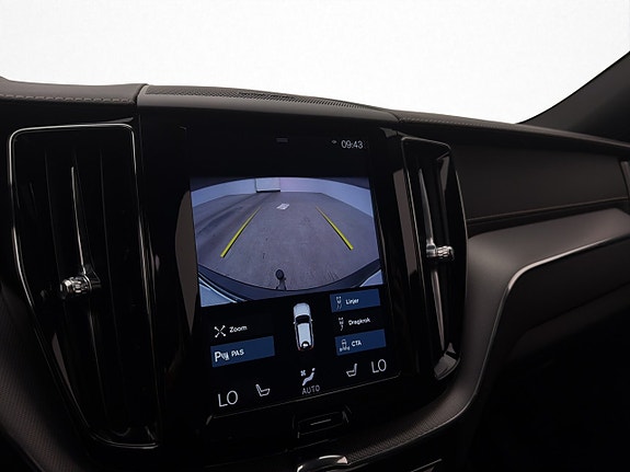 Volvo XC60 22 of 30