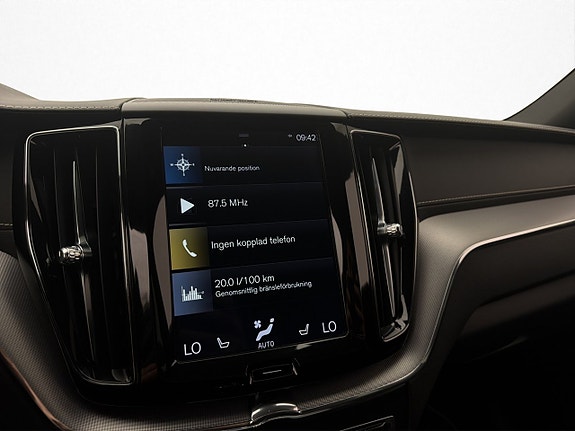 Volvo XC60 24 of 30