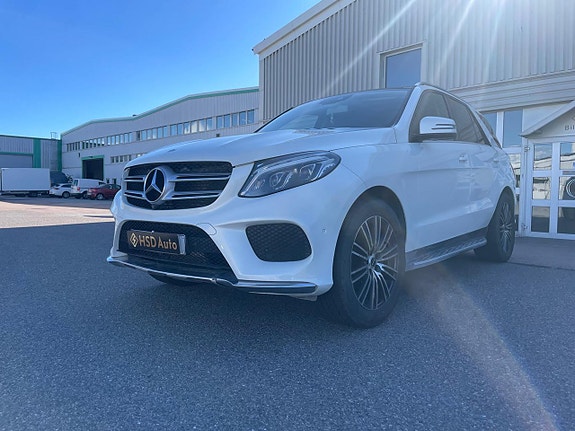 Mercedes-Benz GLE350 d 3 of 15