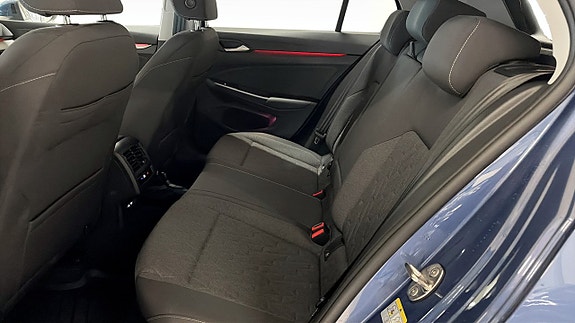 Volkswagen Golf I 11 of 17