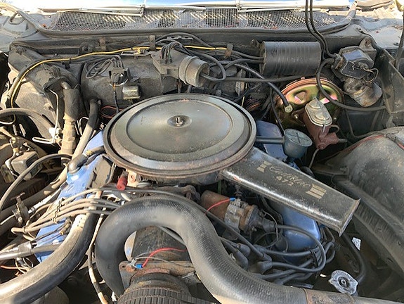 Cadillac Deville 17 of 18