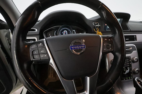 Volvo XC70 16 of 30