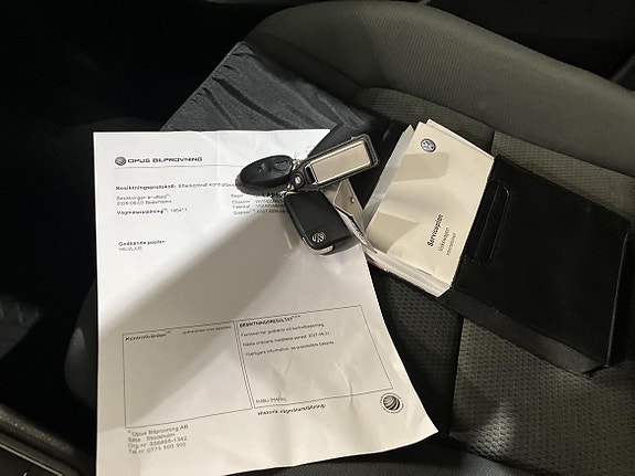 Volkswagen Golf Sportsvan 11 of 15