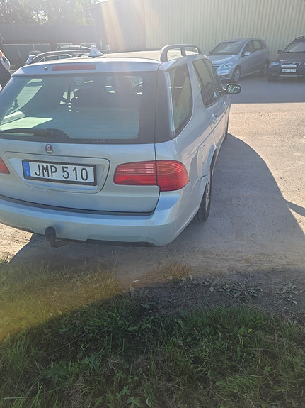 Saab 9-5 6 of 18