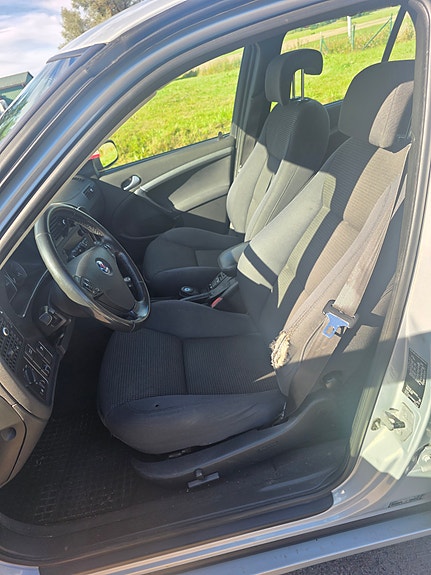 Saab 9-5 14 of 18