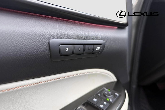 Lexus NX450h+ 18 of 19