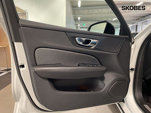 Volvo V60 16 of 20