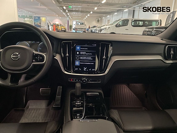 Volvo V60 13 of 20