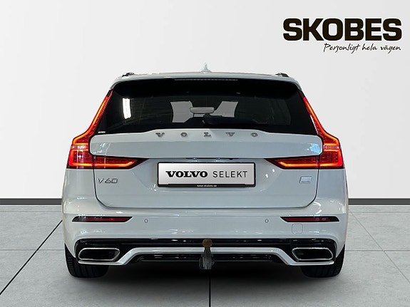 Volvo V60 7 of 20